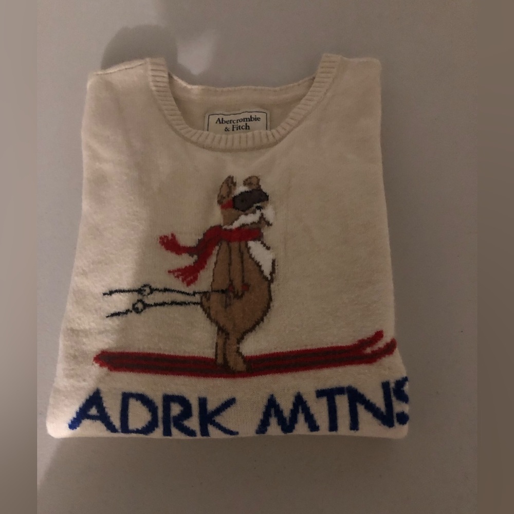 A&F Winter Sweater - Picture 4 of 5